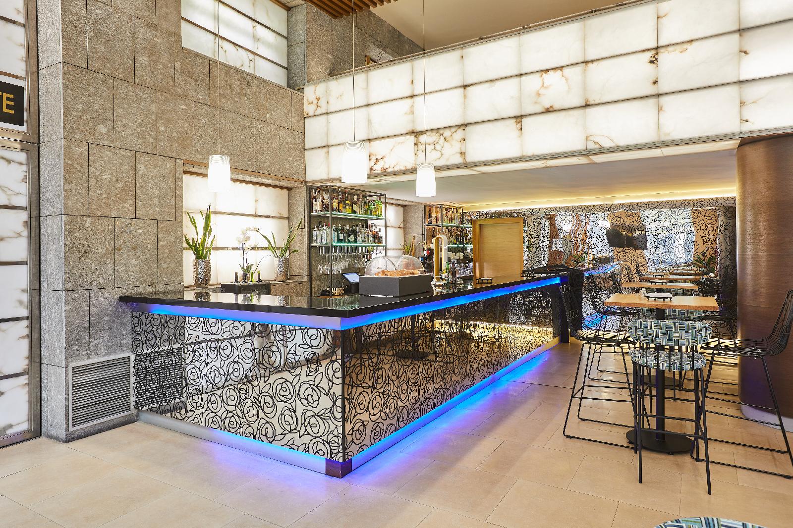 Hotel Silken Puerta De Valencia