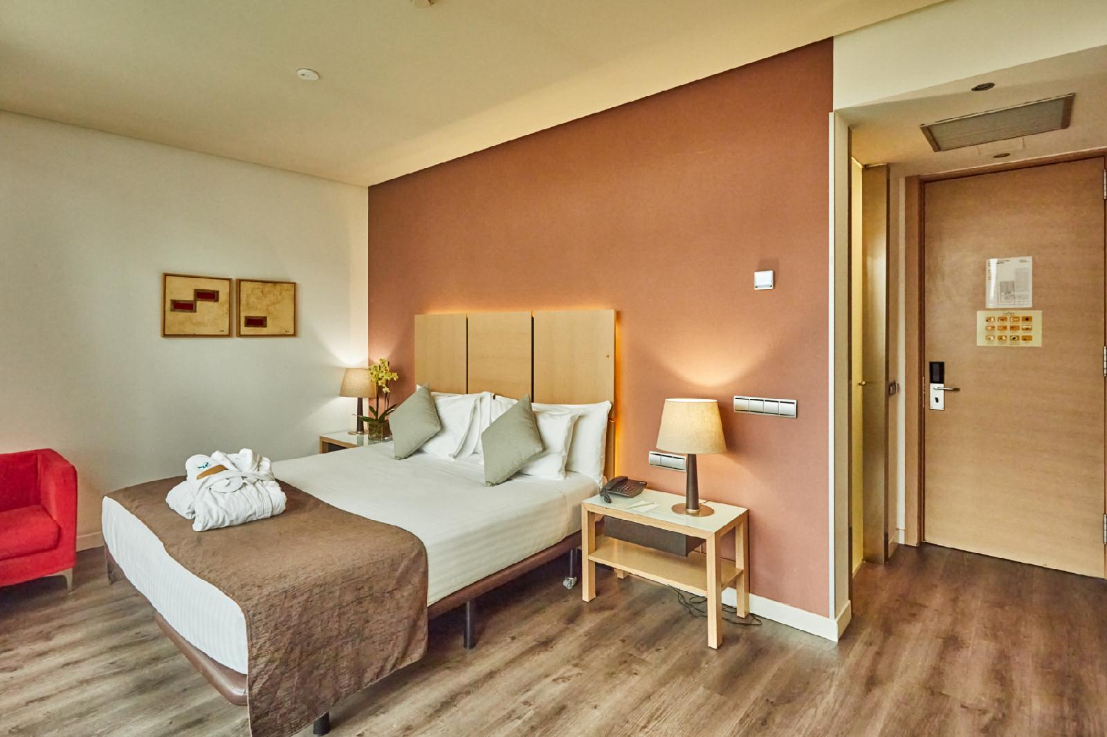 Hotel Silken Puerta De Valencia