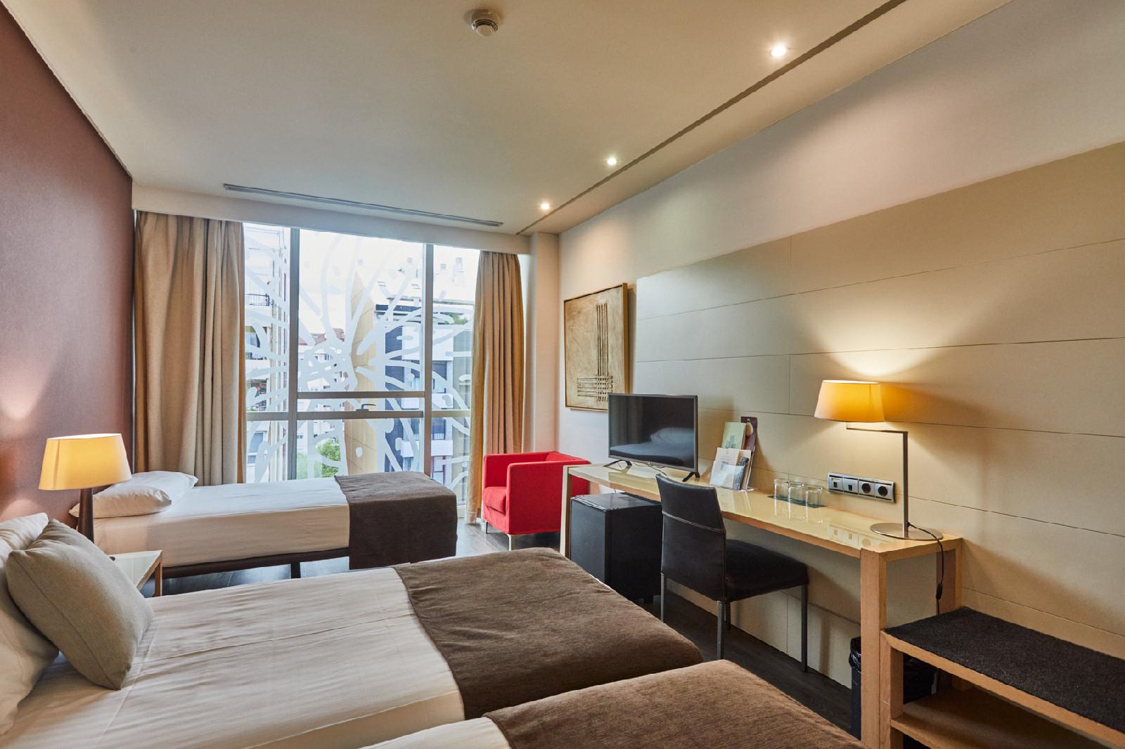 Hotel Silken Puerta De Valencia