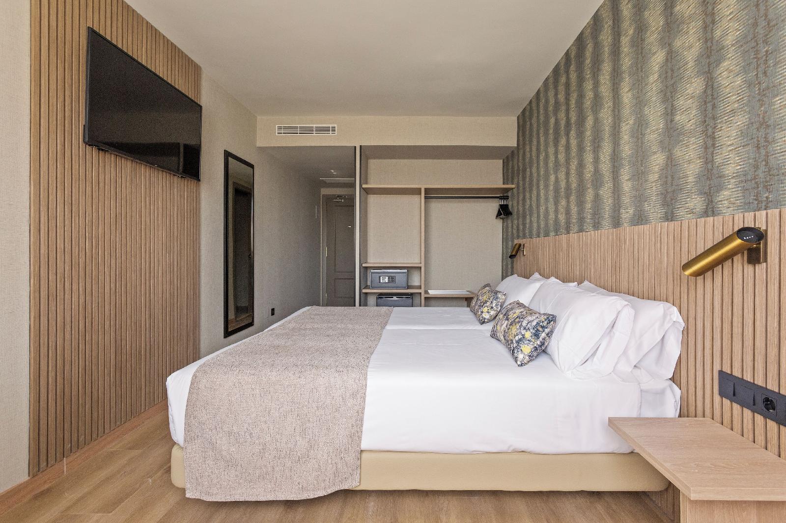 Hotel Acta Pirámides