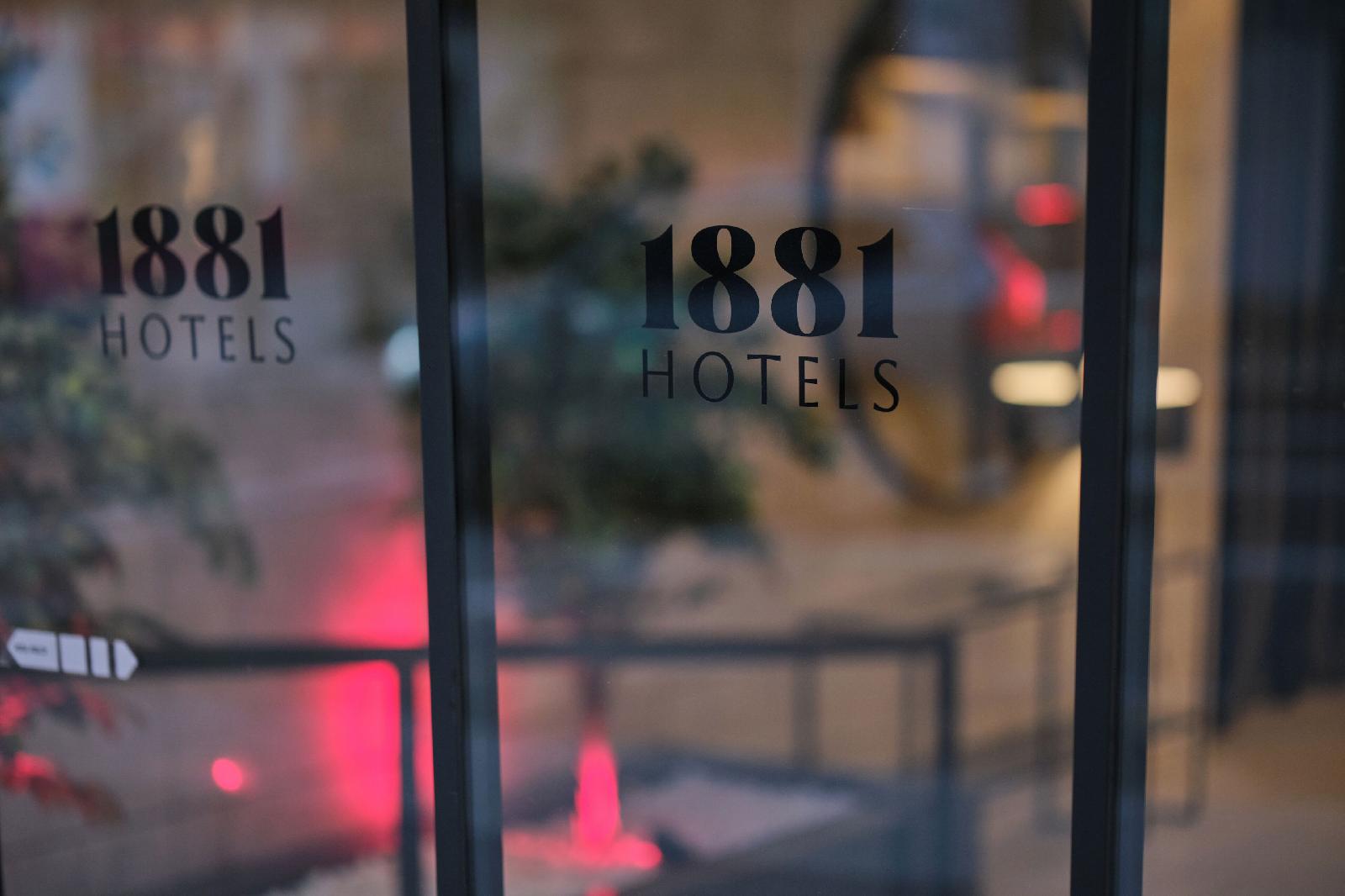 1881 Madrid Ventas Hotel