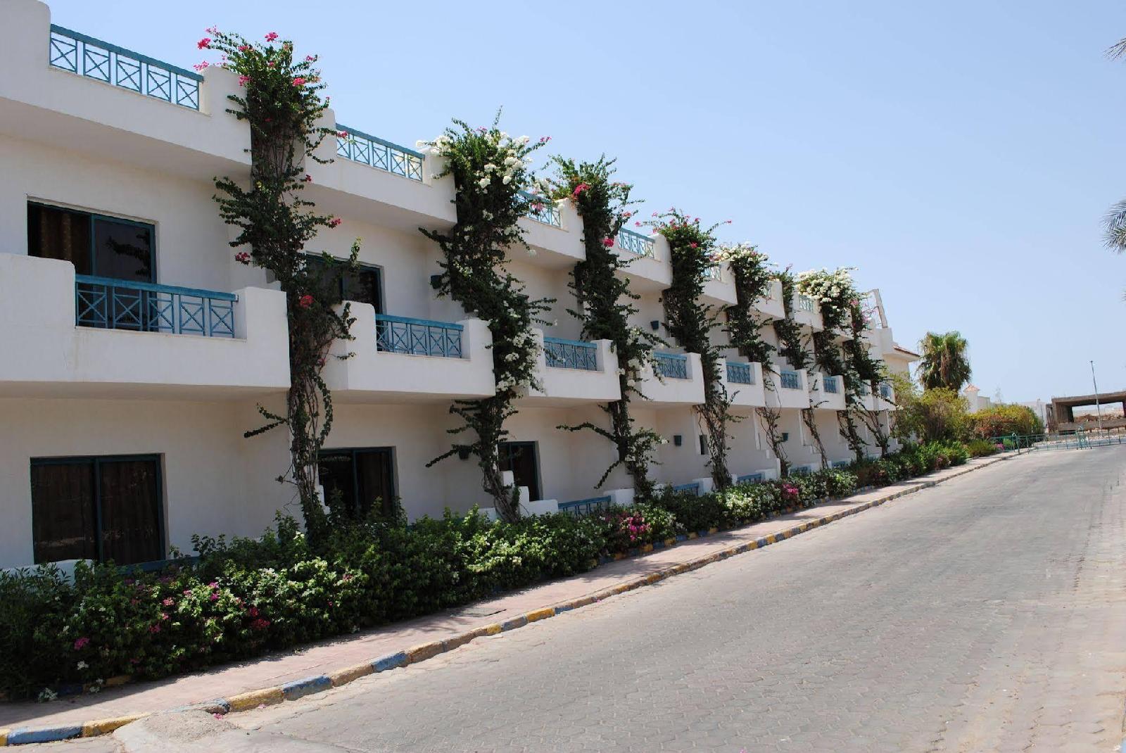 Sharm Cliff Resort