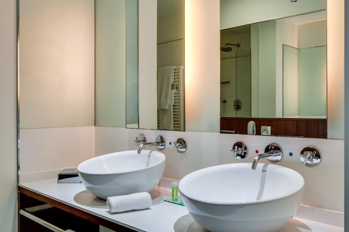 BAH Barcelona Airport Hotel