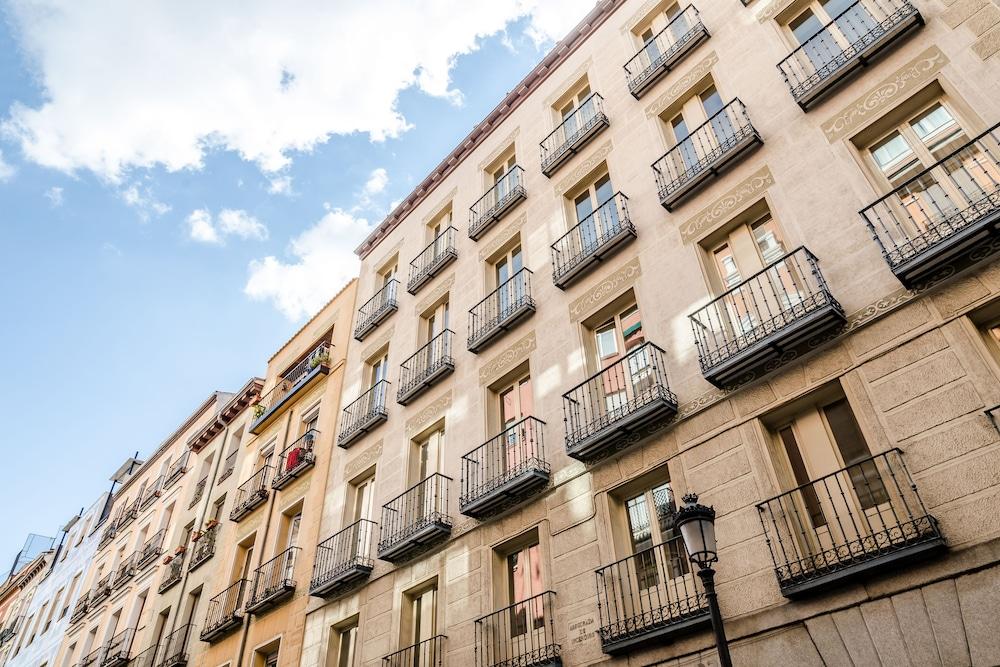 Exe Suites 33