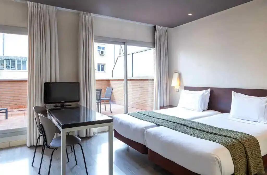 Suites Viena Plaza De España