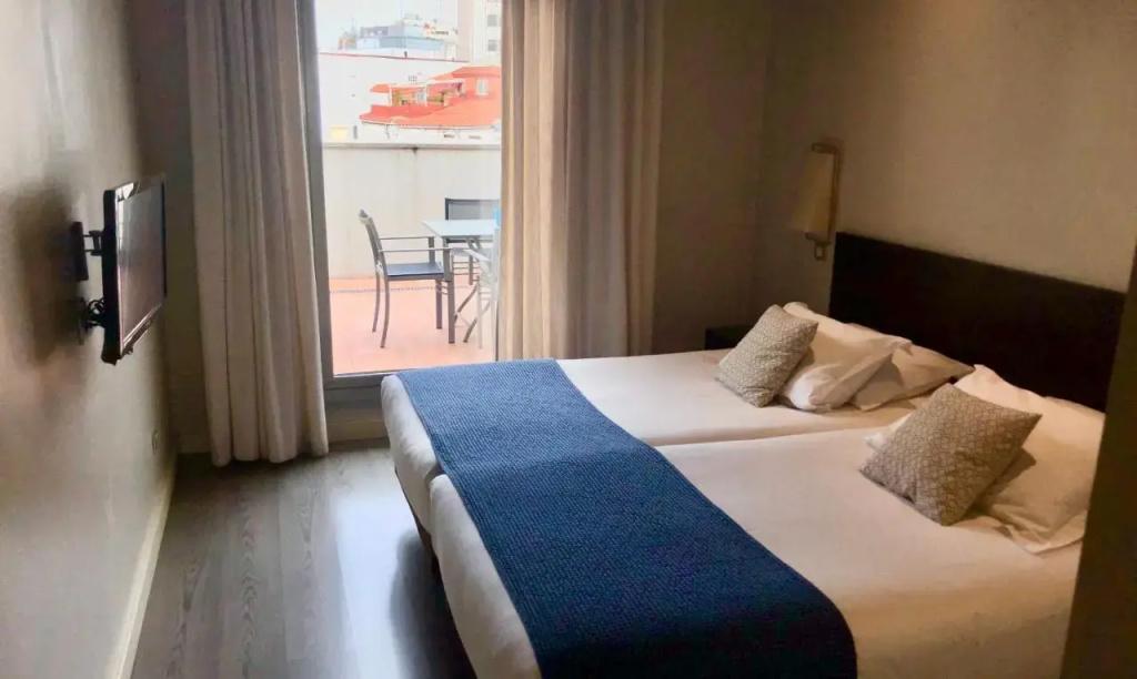 Suites Viena Plaza De España