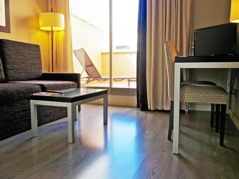 Suites Viena Plaza De España
