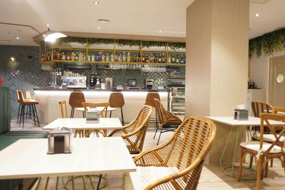 Hotel Sercotel Doña Carmela