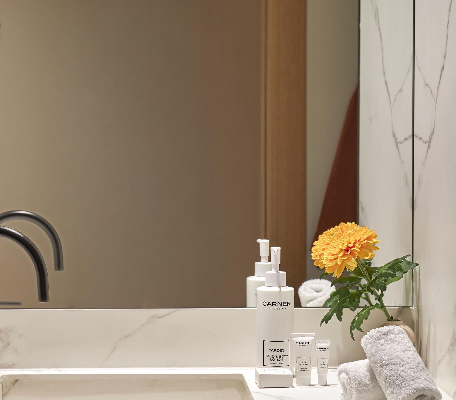 Kimpton Vividora Hotel By Ihg