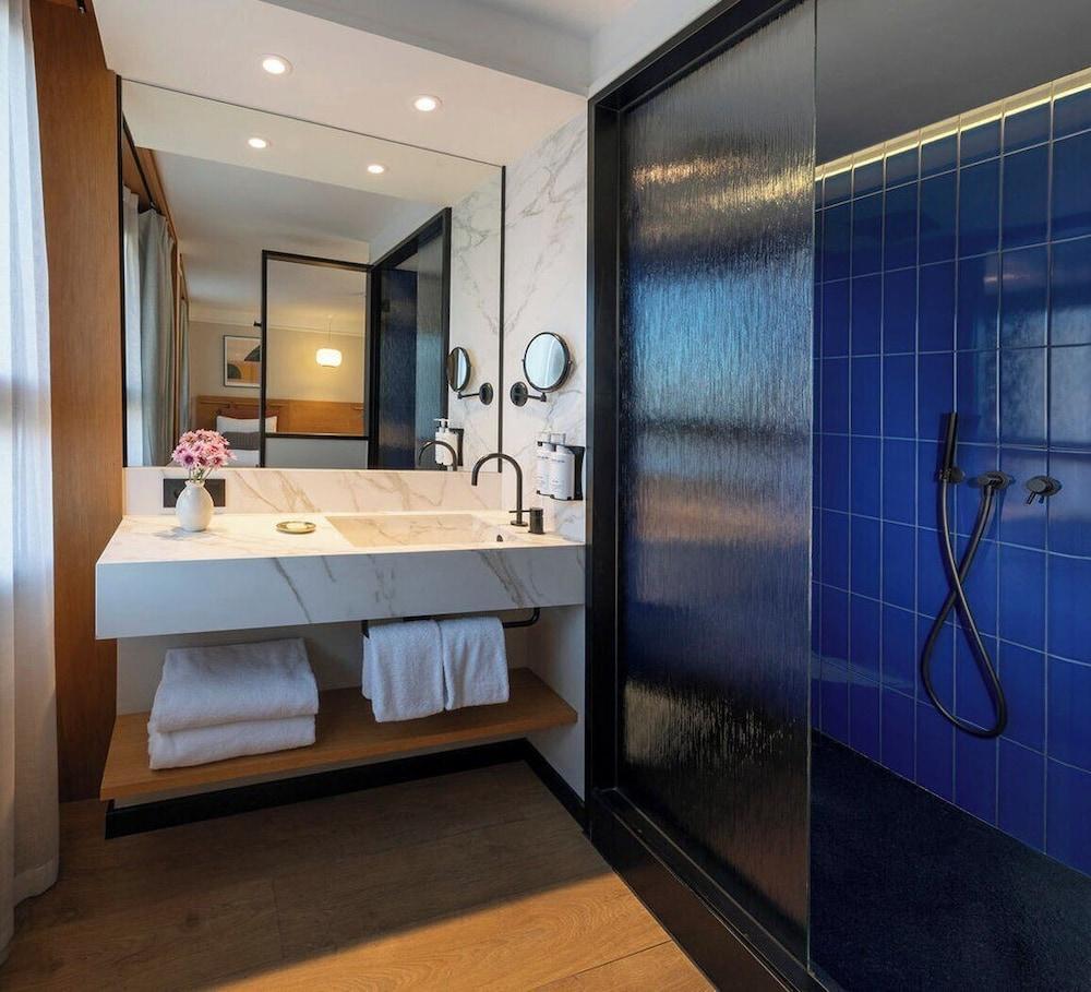 Kimpton Vividora Hotel By Ihg