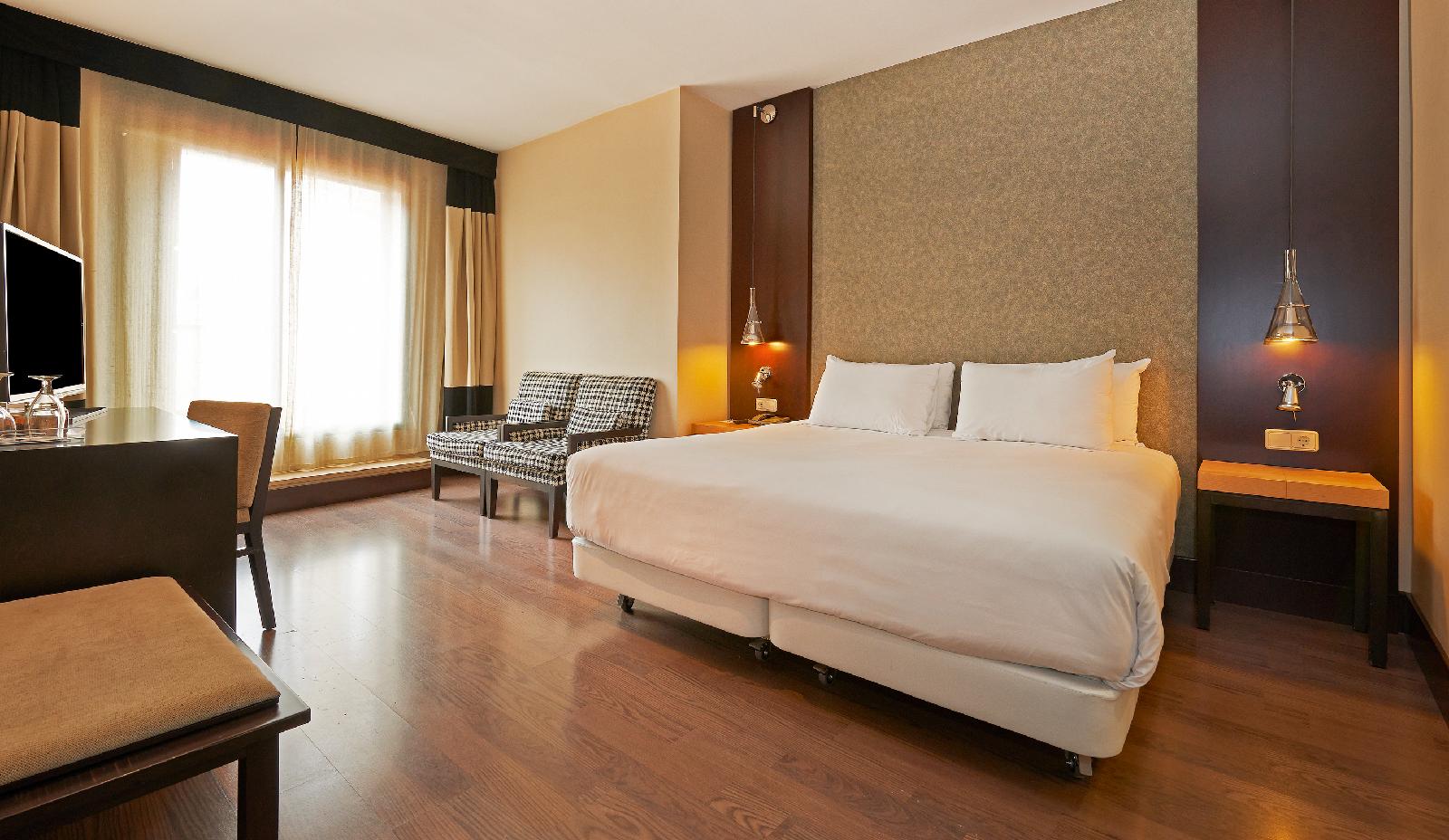 Hotel Nh Barcelona Eixample