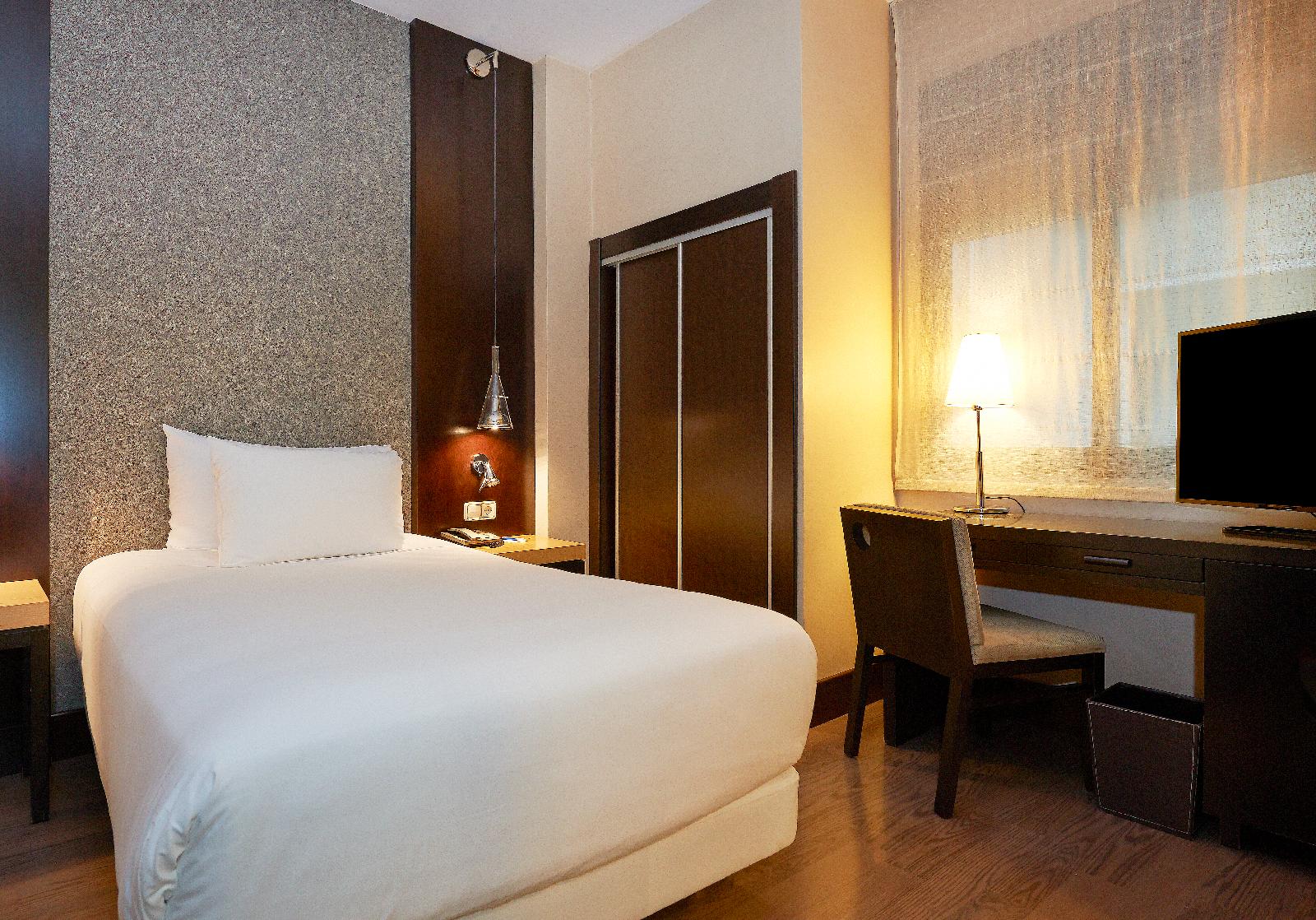 Hotel Nh Barcelona Eixample