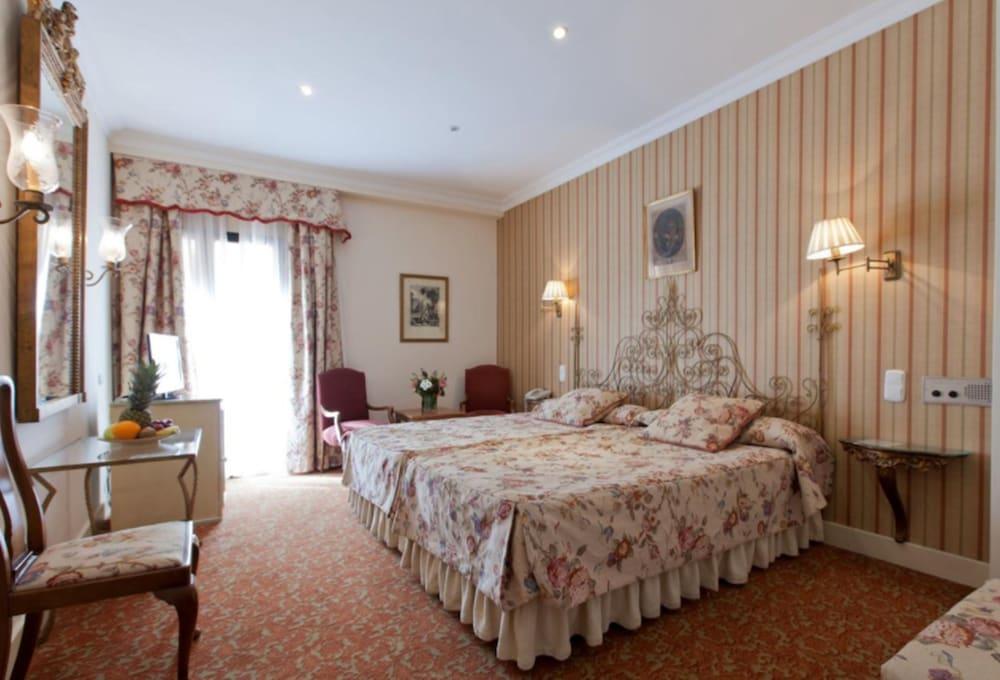 Doña Maria Hotel