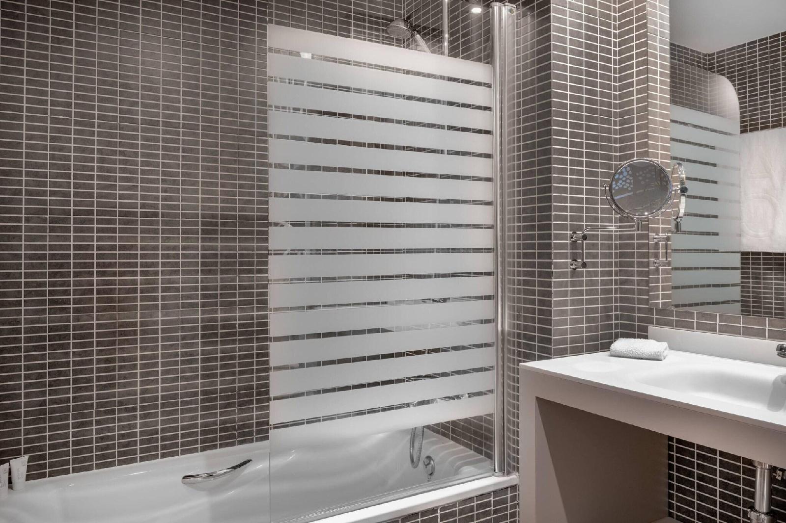 Ac Hotel Recoletos By Marriott