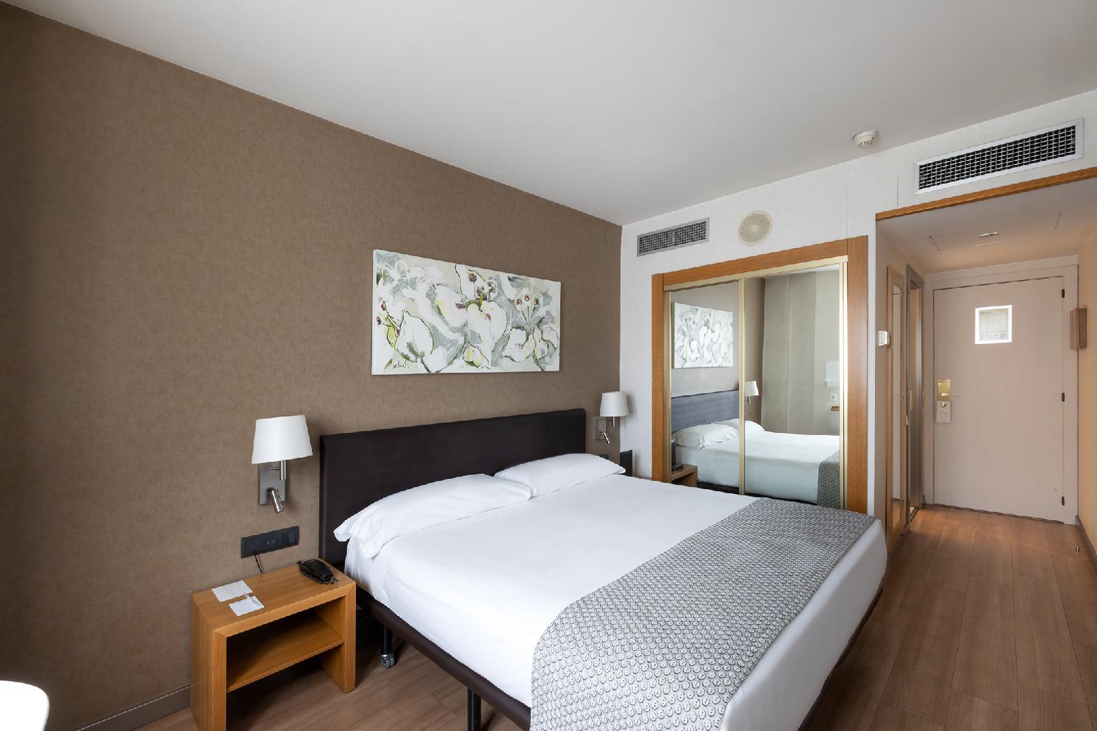 Catalonia Albeniz Hotel