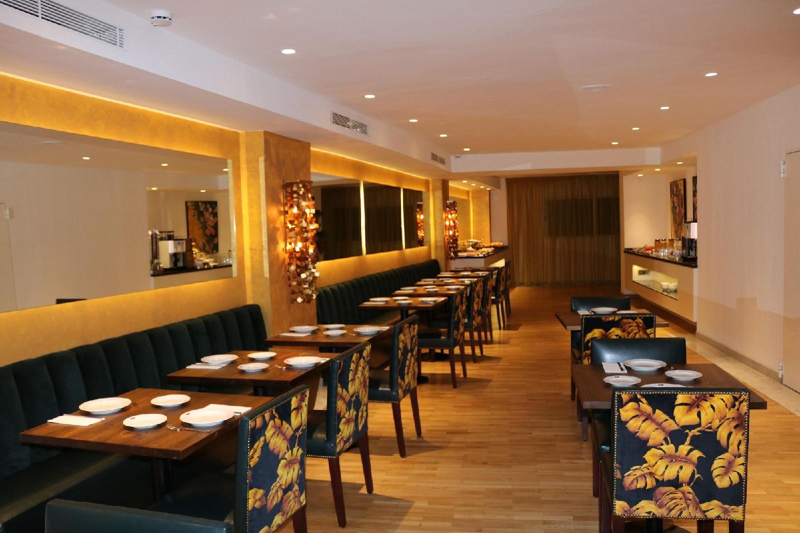 Hotel Caledonian