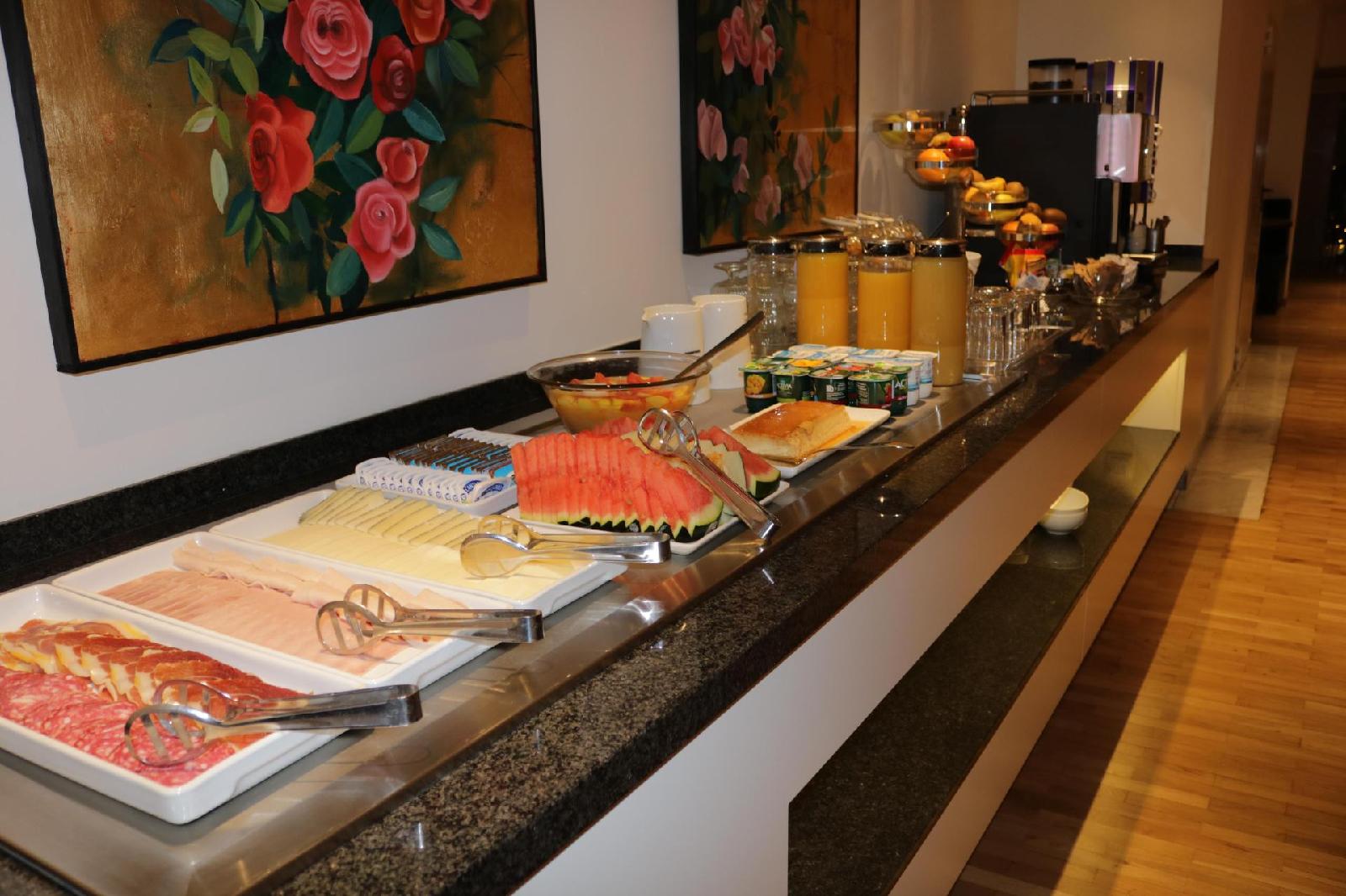 Hotel Caledonian