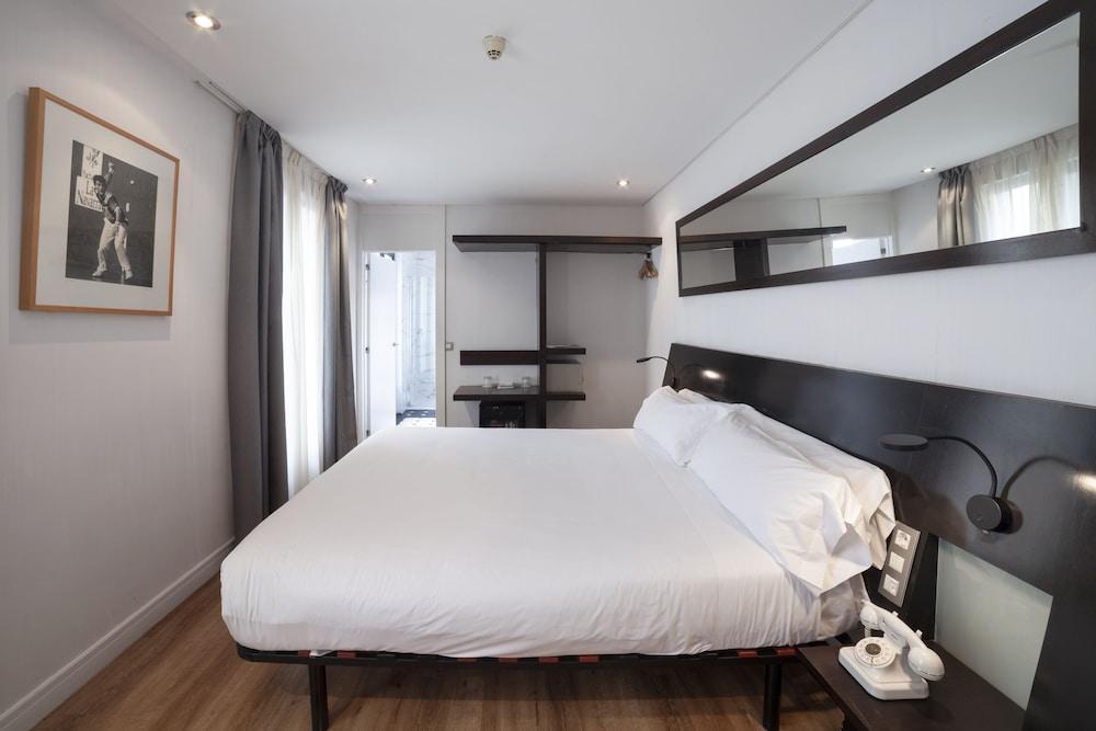 Petit Palace Arana
