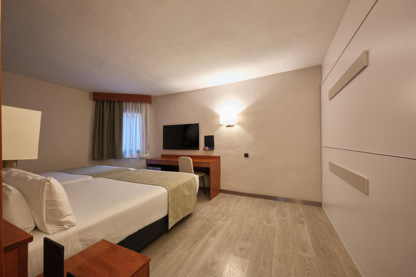 Catalonia Park Putxet Hotel