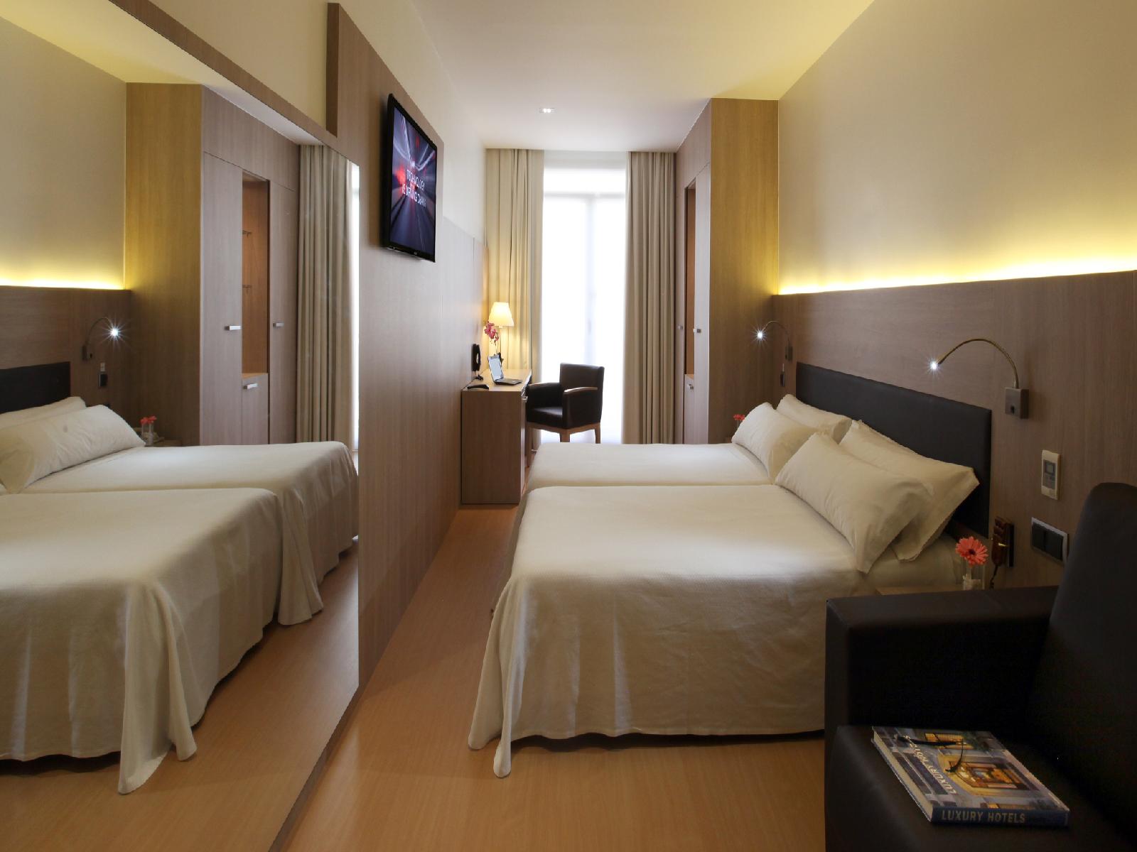 Hotel Lleo