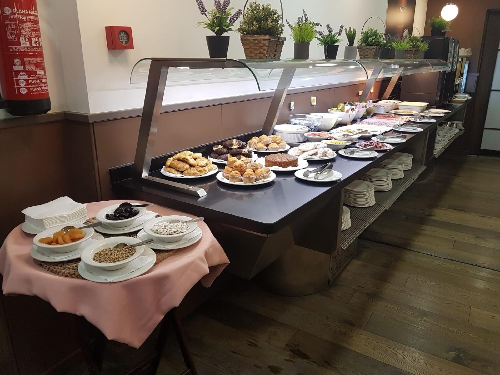 Hotel Moderno Barcelona
