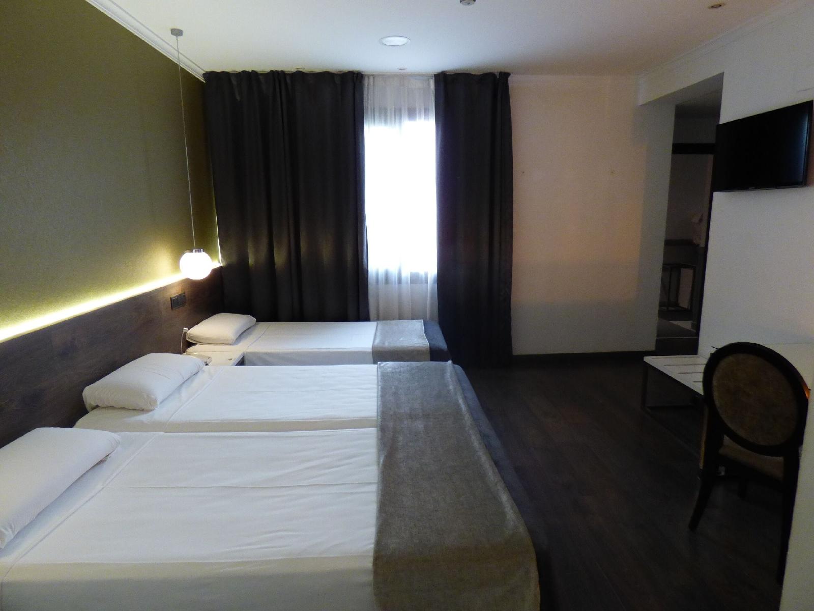 Hotel Moderno Barcelona