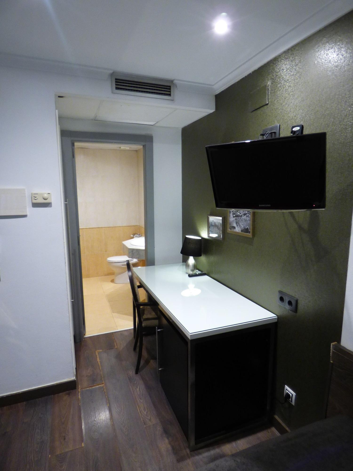 Hotel Moderno Barcelona