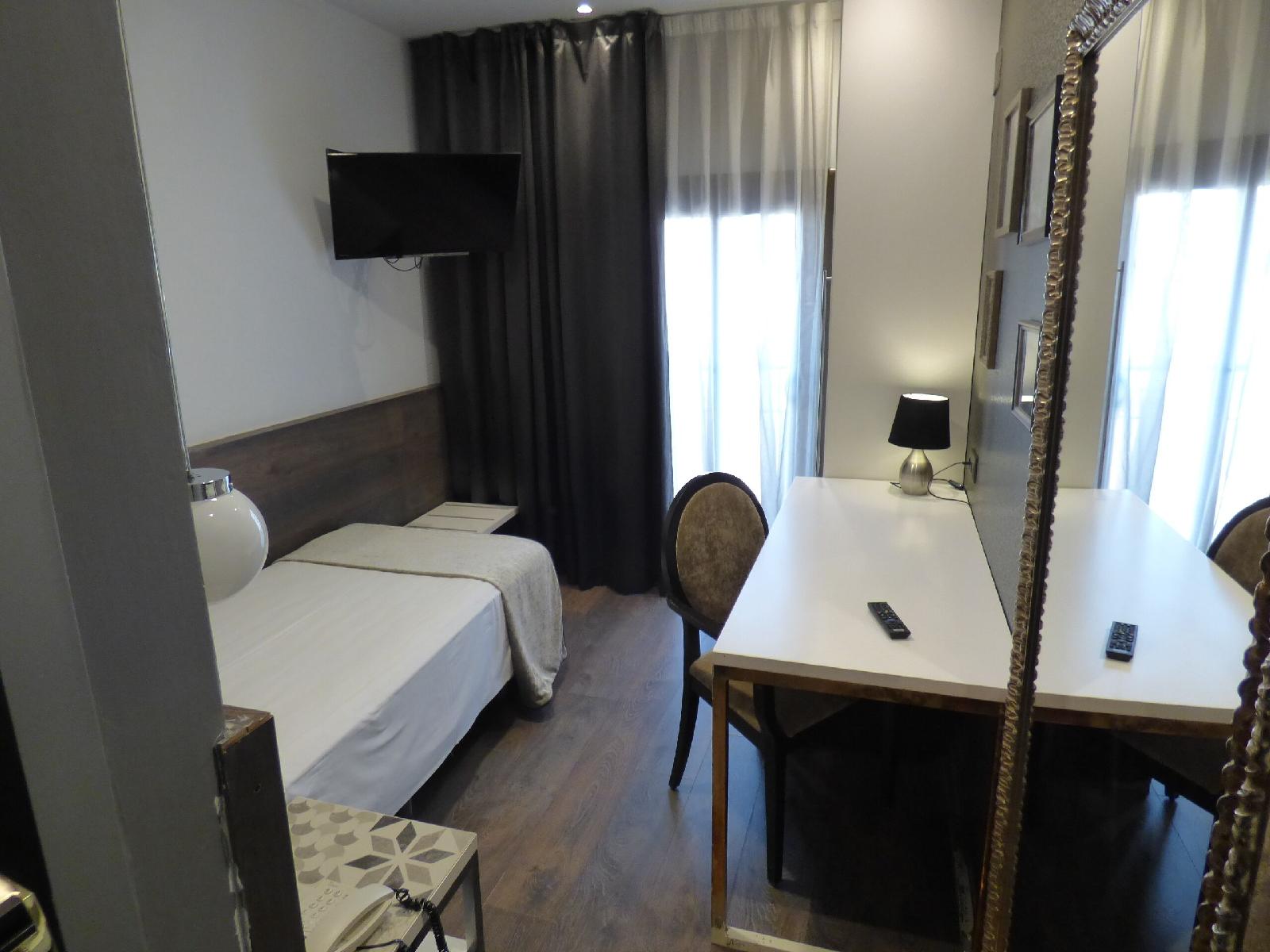 Hotel Moderno Barcelona