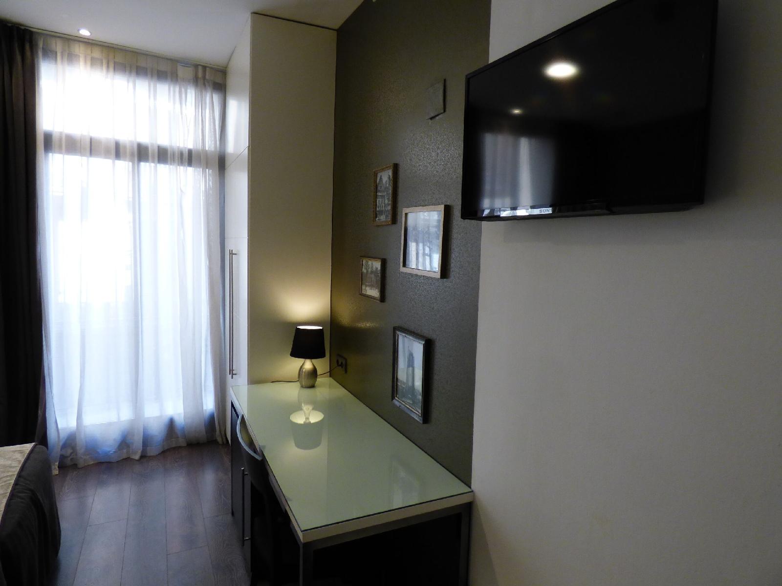 Hotel Moderno Barcelona