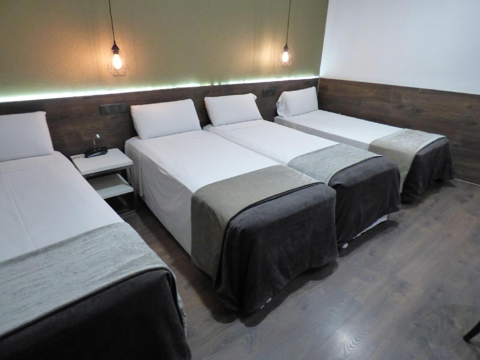 Hotel Moderno Barcelona
