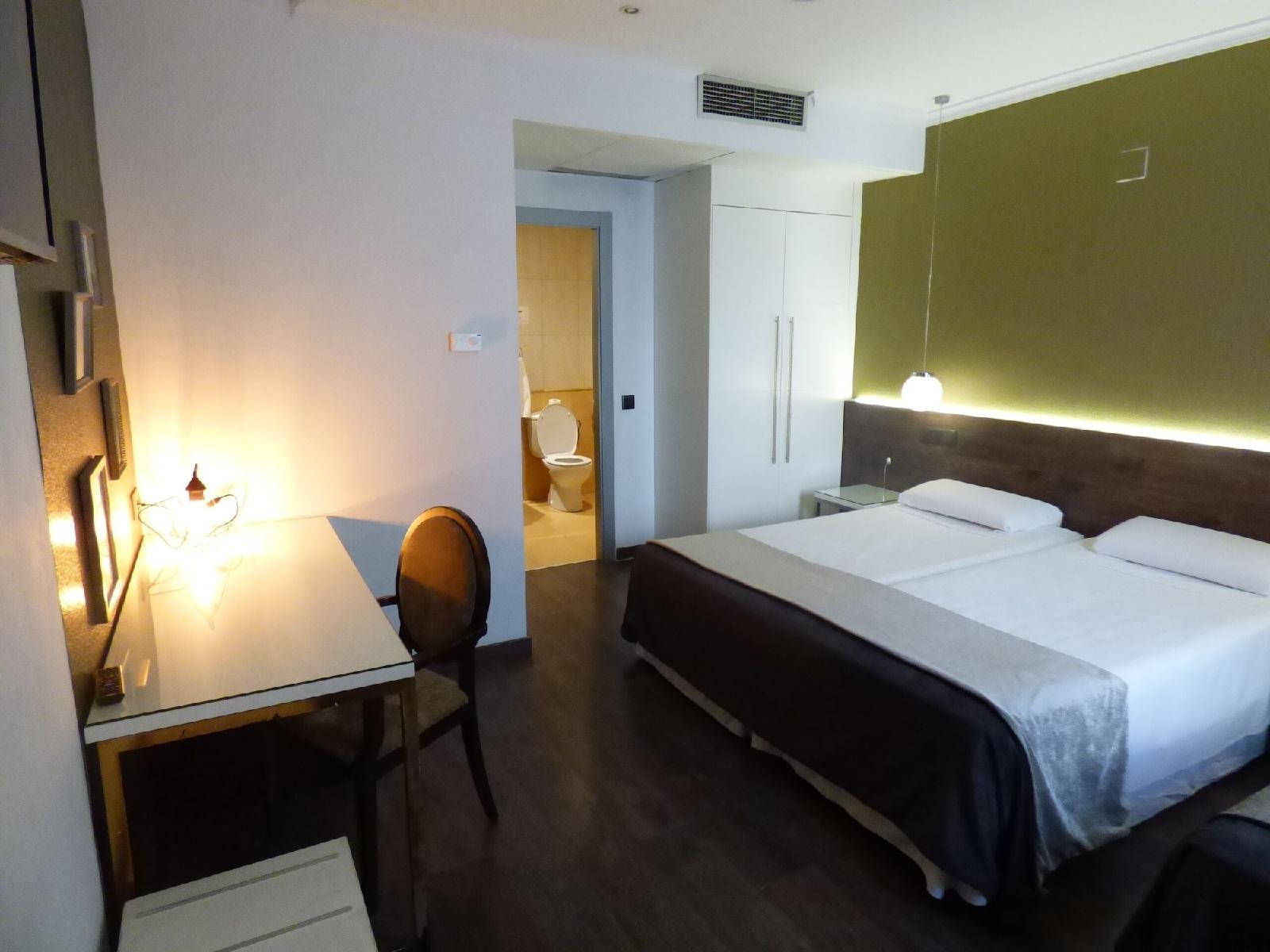 Hotel Moderno Barcelona