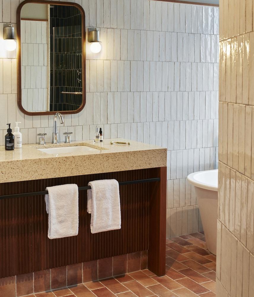 The Hoxton Poblenou