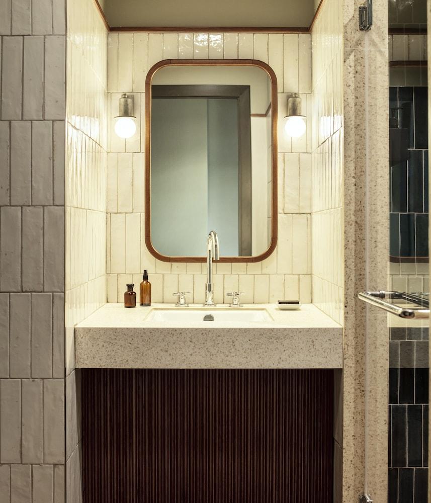 The Hoxton Poblenou