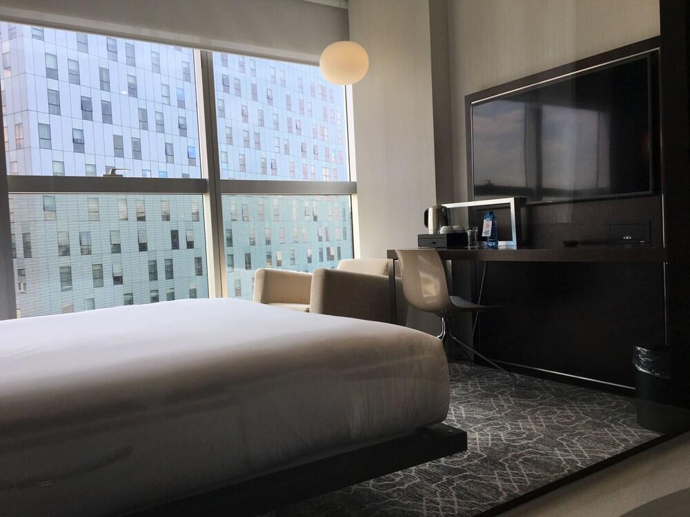 The Hoxton Poblenou