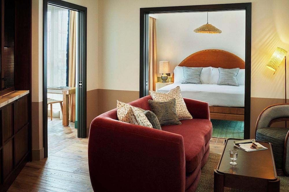 The Hoxton Poblenou