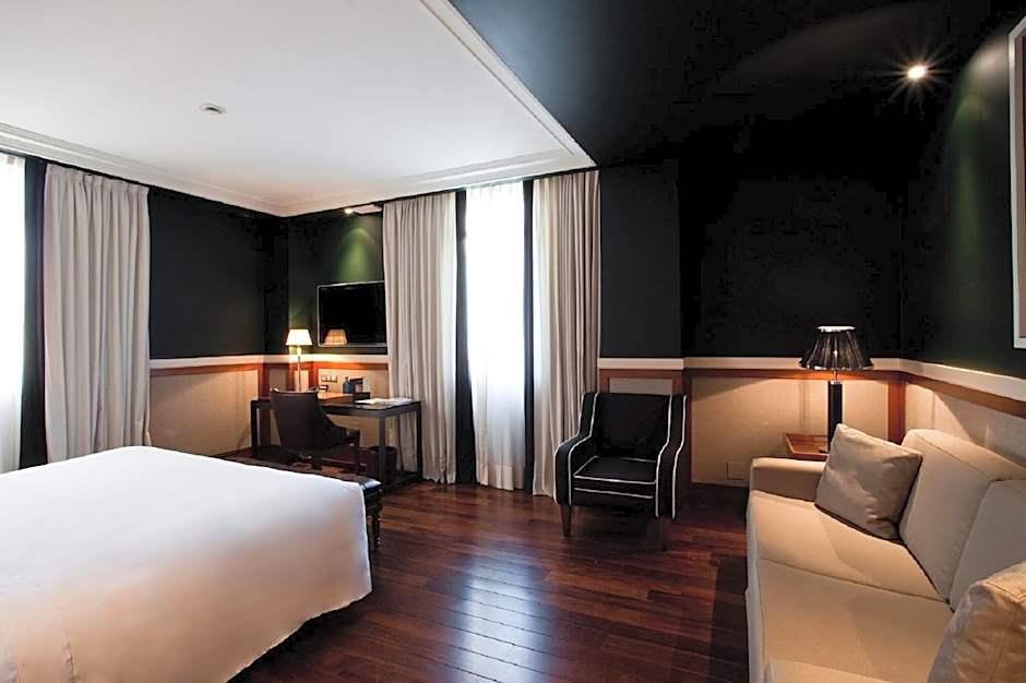 Hotel 1898