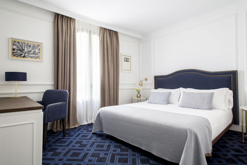 Hotel Midmost