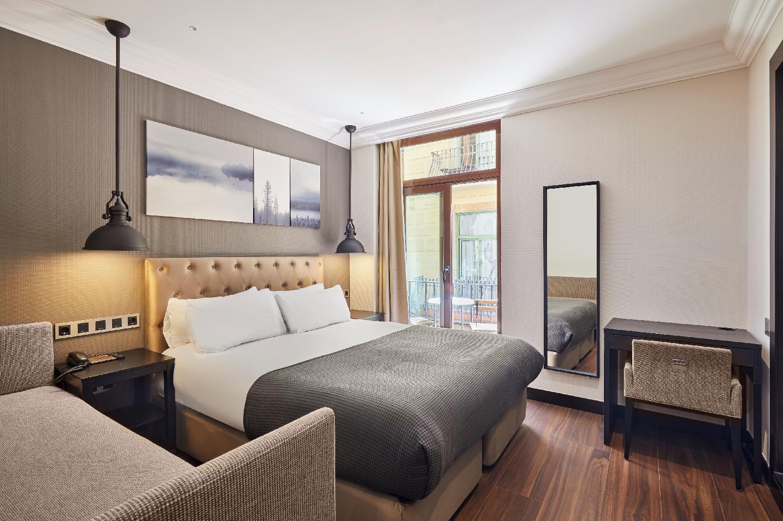 Hotel Cortes Rambla