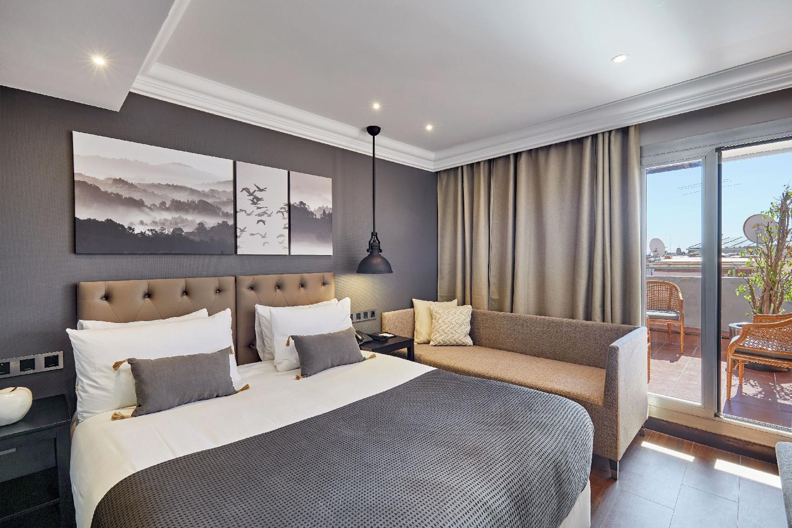 Hotel Cortes Rambla