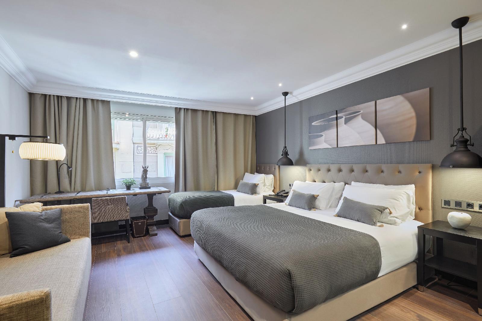 Hotel Cortes Rambla
