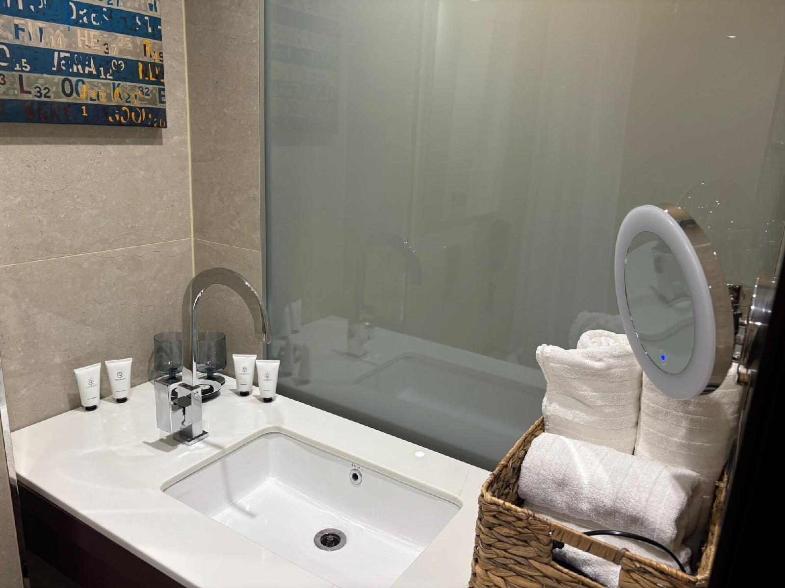 Hotel Cortes Rambla