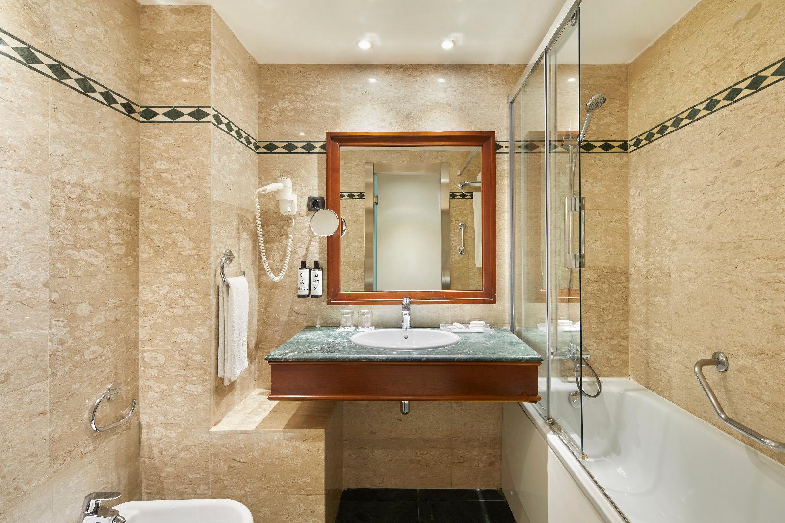 Hotel Exe Mitre