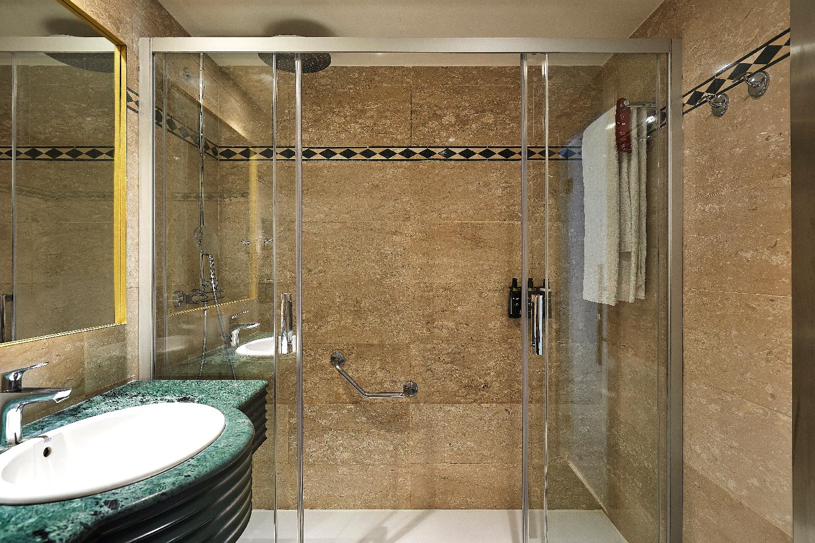 Hotel Exe Mitre