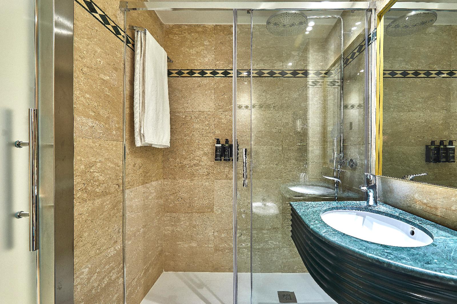 Hotel Exe Mitre