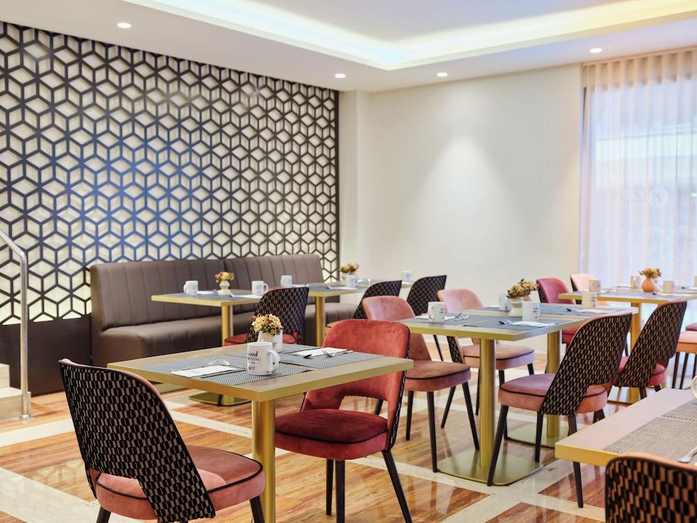 Hotel Exe Mitre