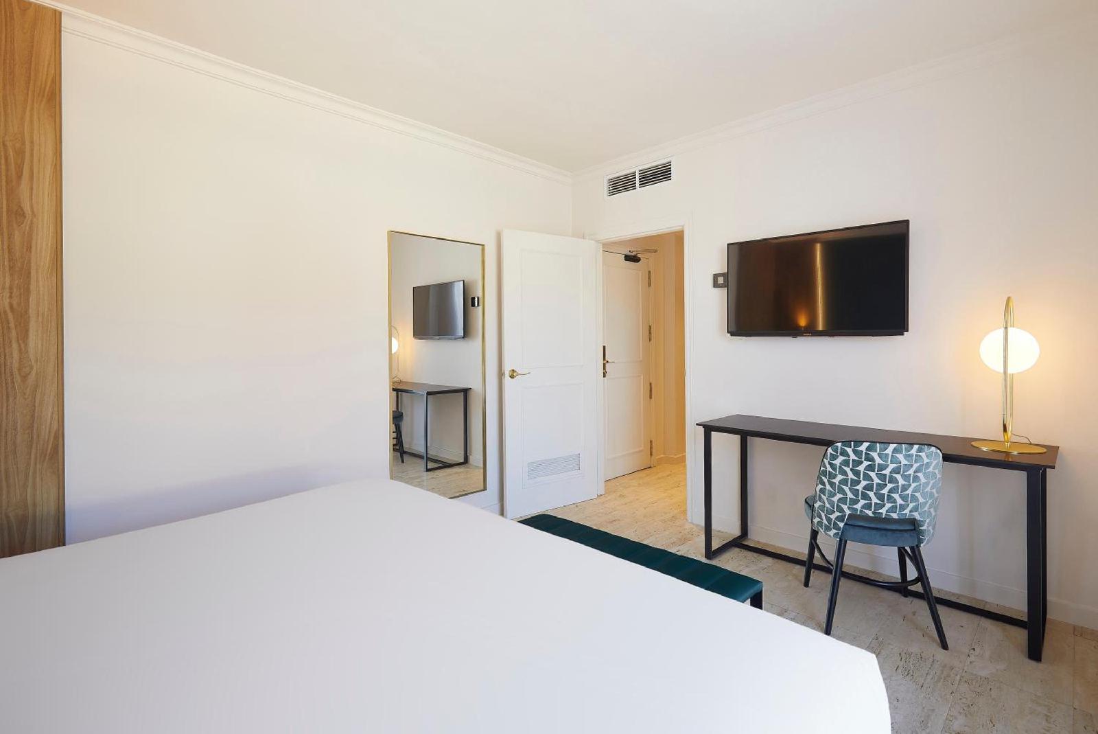 Hotel Exe Mitre