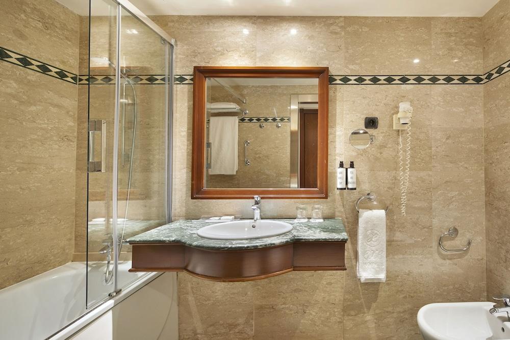 Hotel Exe Mitre