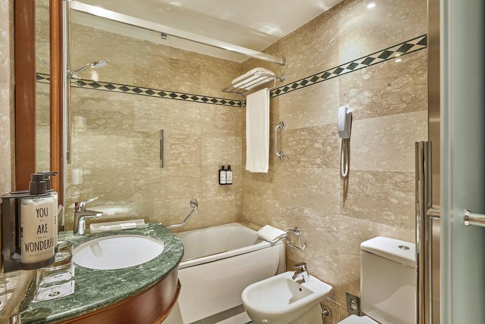Hotel Exe Mitre