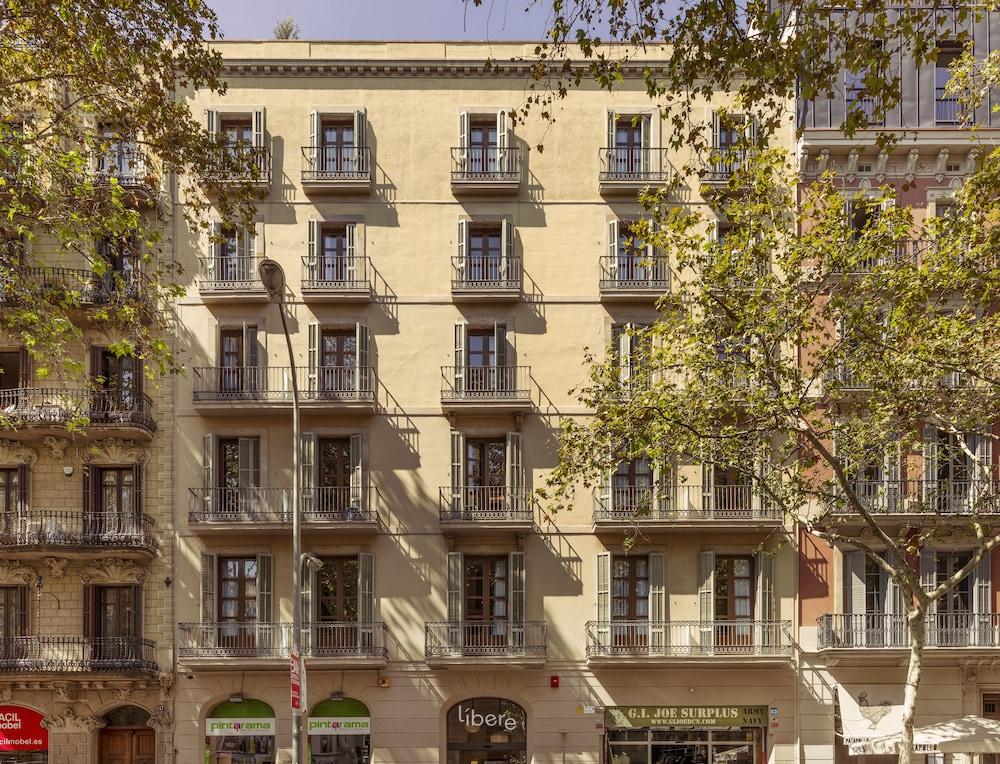 Líbere Barcelona Sant Antoni
