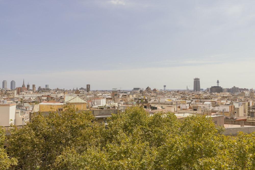 Líbere Barcelona Sant Antoni